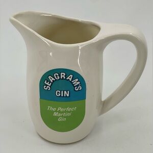 Seagram’s Gin “The‎ Perfect Martini” Gin Ceramic White Bar Pitcher Vintage